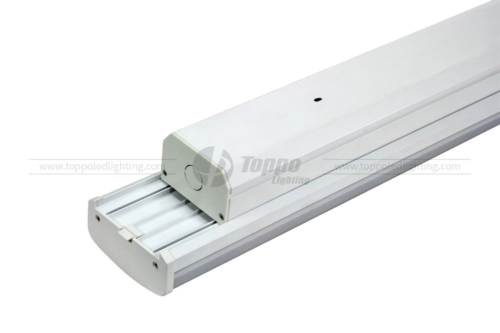 Suspended flicker-free LED single batten